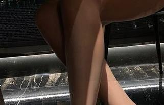 微密圈 – 看雅雅的气质呀的私房写真，妹妹宛如夏日微风，清新又俏皮！