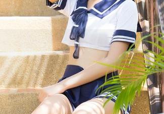 青豆客 – 岑苑之barbiebaby校服合集：视觉和情感的撞击，意外的迷人