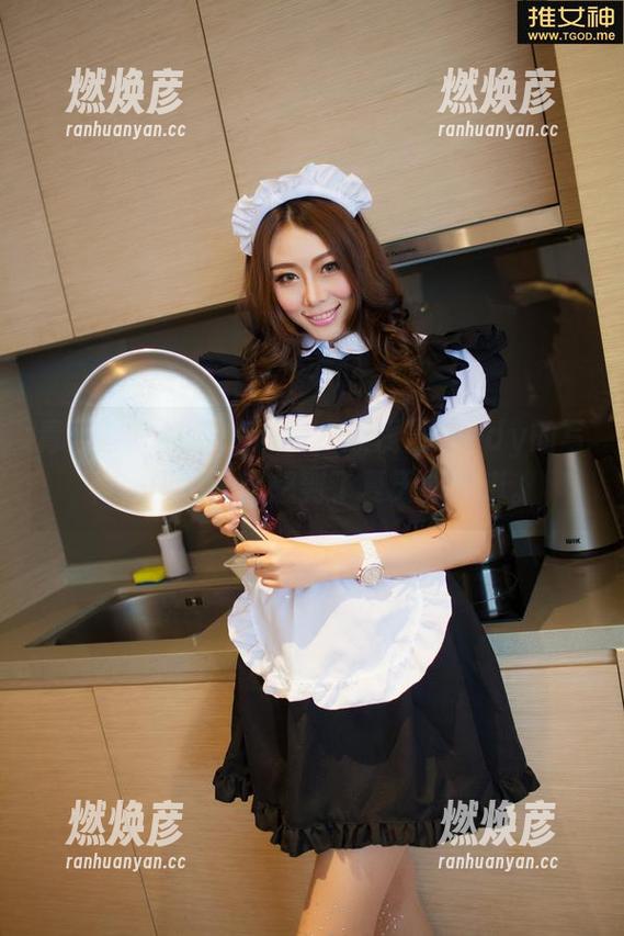青豆客-颜浅浅Cindy 青豆客 - 在泳池边缘,颜浅浅Cindy的写真,居然让我想到了夏天的味道。
