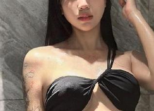微密圈 – 鱼神鱼的镂空写真：简单、纯粹还是来一波鱼群的骚动？选择困难症如何自救？
