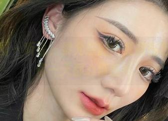 微密圈 – 听说，黎允熙的jk红裙图包能让你一天都心情愉悦